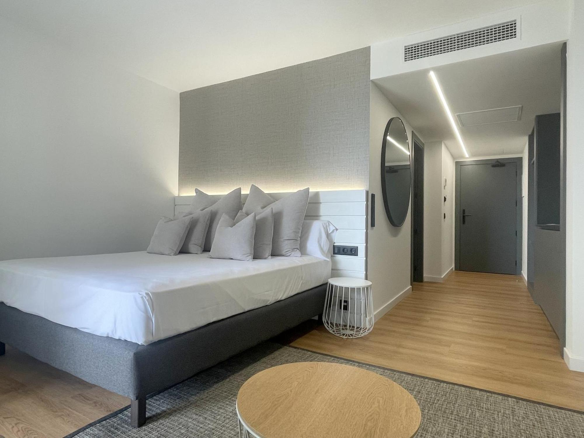 Rentalmar Suites Salou Families Only Bilik gambar